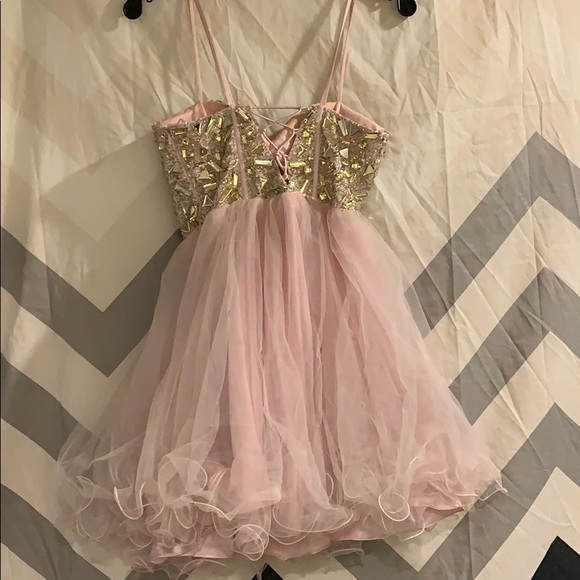 Pink homecoming dress - Picture 2 of 2